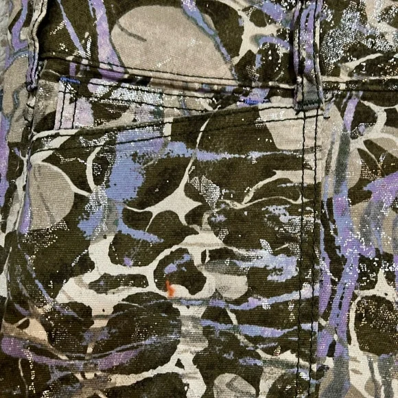 Pilcro The Wanderer Camo Multicolor Jeans Green Cream Purple Metallic Size 32T - Picture 10 of 16